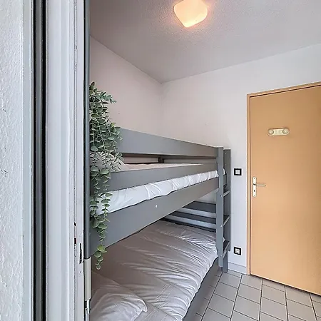 Du Parc Ii-11 By Interhome شقة