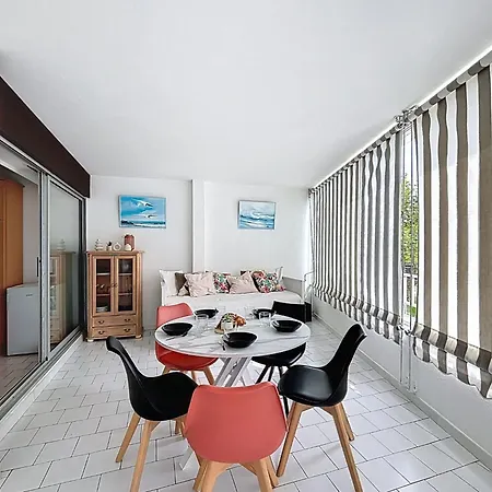 Du Parc Ii-11 By Interhome شقة
