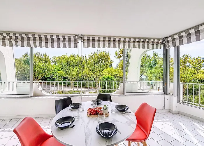Du Parc Ii-11 By Interhome Apartment
